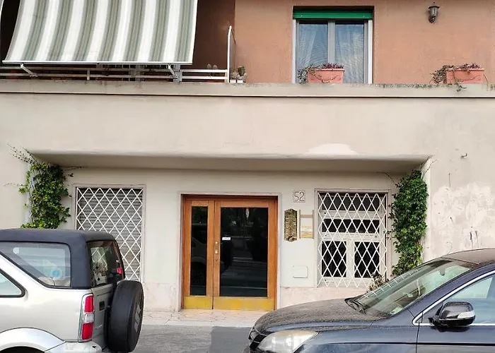 20' From St. Peter * Rome